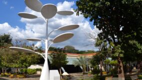 Árvores solares são instaladas em São Paulo