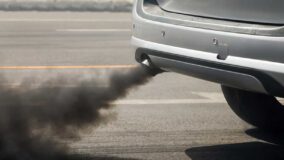 União Europeia pretende banir carros a combustão até 2035